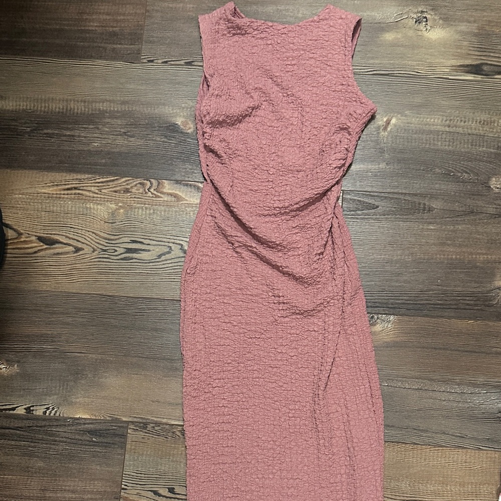 See You Monday Textured Mauve Midi Dress